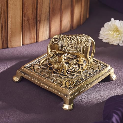 ESPLANADE Brass Kamadhenu Kamdhenu Cow with Calf Idol, Small 2" Murti, Vastu Decor for Wealth, Health, Peace & Happiness Detailing & Light Weight