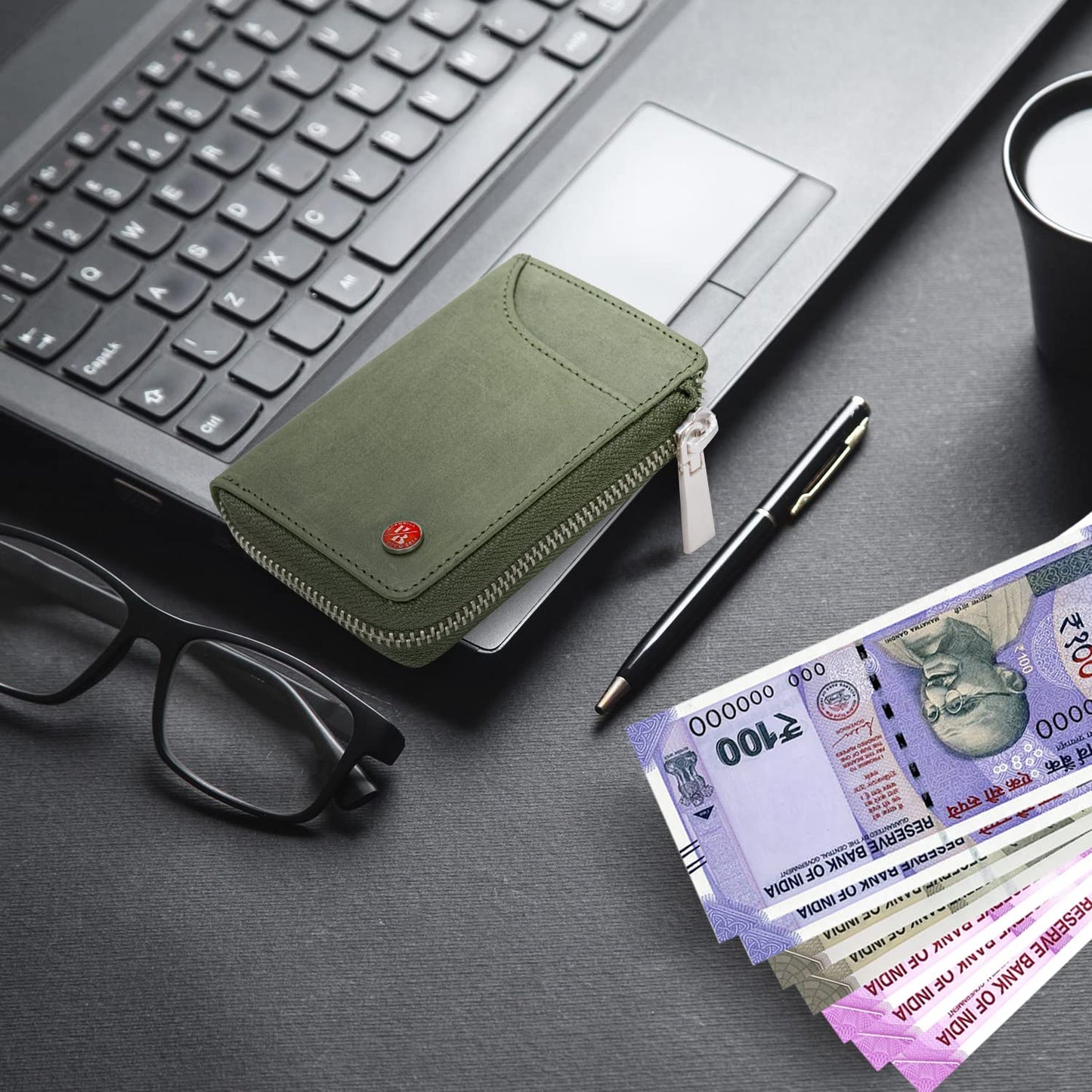 HORNBULL Fleming Green RFID Blocking Leather Wallet for Men | Vertical Credit Debit Card Holder