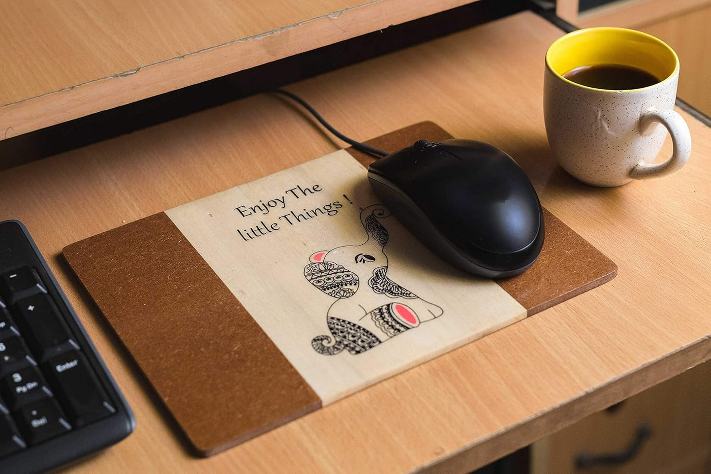 IVEI Wooden Mouse Pad for Laptop, Computer, Desktop - Smooth Movement pad - Designer Laptop Pad for Desk, Office, Home, Studying, Gaming - Doodle Print of Elephant - Attractive Pad for Gifting