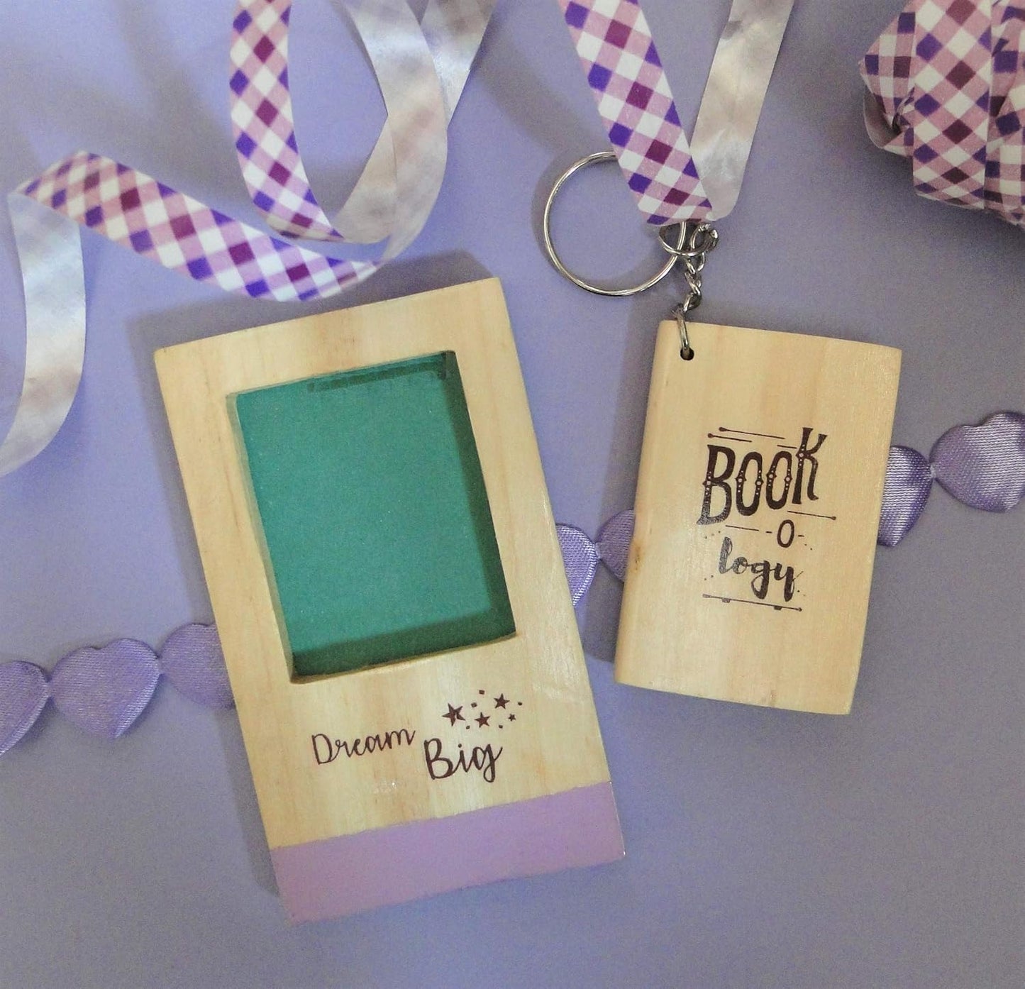 IVEI Wooden Magnet with Diary Key Ring - Set of Photo Magnet � Photo Magnet for The Fridge and Home D�cor - Book Pendant � Bag Key Chain � Souvenir Gifts - Mini Gift Hamper for Students