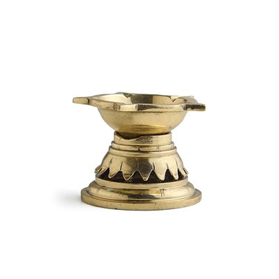 Esplanade Brass 5 Baati Diya – Traditional 5 Wicks Handcrafted Oil Lamp for Pooja and Décor, 7x7 cm