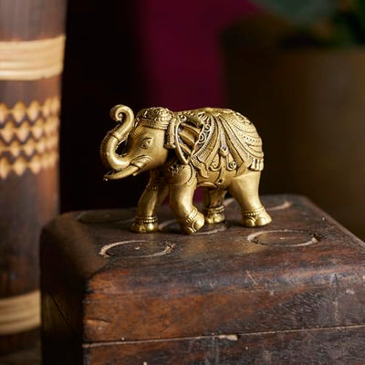 ESPLANADE Brass Elephant Figurine, 2-Inch Miniature Statue, Desk Décor, Car Dashboard, Home Décor, Gift, Showpiece Detailing & Light Weight