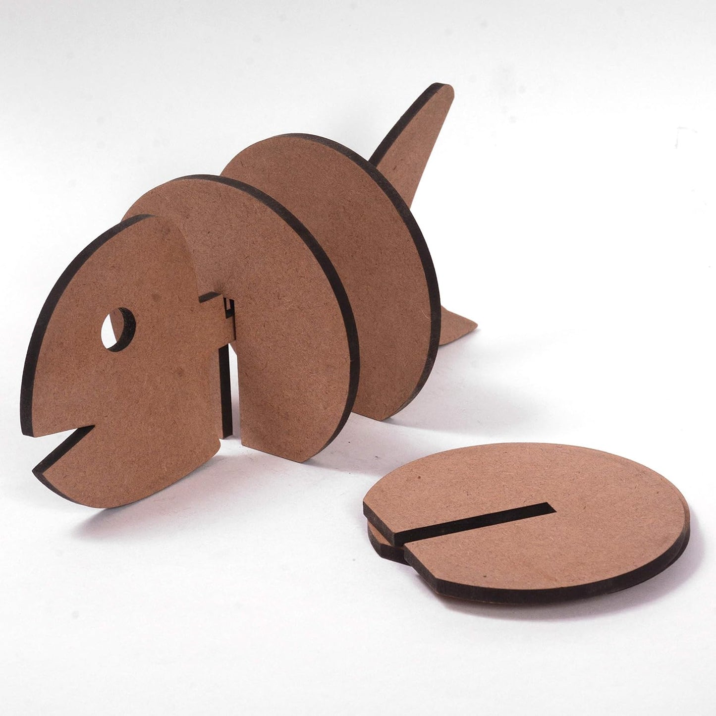 IVEI MDF DIY Coasters with Fish Holder - MDF Plain Wooden Fish Coasters & Holder Blank Cutouts for Painting Wooden Sheet Craft, Decoupage, Resin Art Work & Decoration - Set of 4 (7.5 in X 3.5 in)