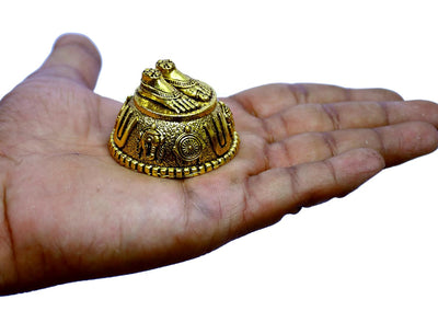 ESPLANADE Brass Balaji Charan Paduka for Car Dashboard Decoration, Vishnu Lakshmi Charan Paduka, Venkateshwara Swamy Idol Feet, Tirupati Balaji, Car Dashboard God Idol, Pooja Items for Pooja Room 3cm